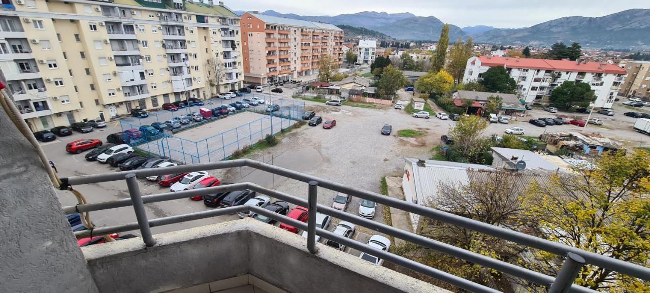 Apartman Velimir Stari Aerodrom Podgorica Exterior foto
