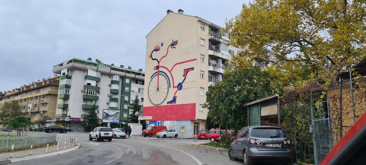 Apartman Velimir Stari Aerodrom Podgorica Exterior foto